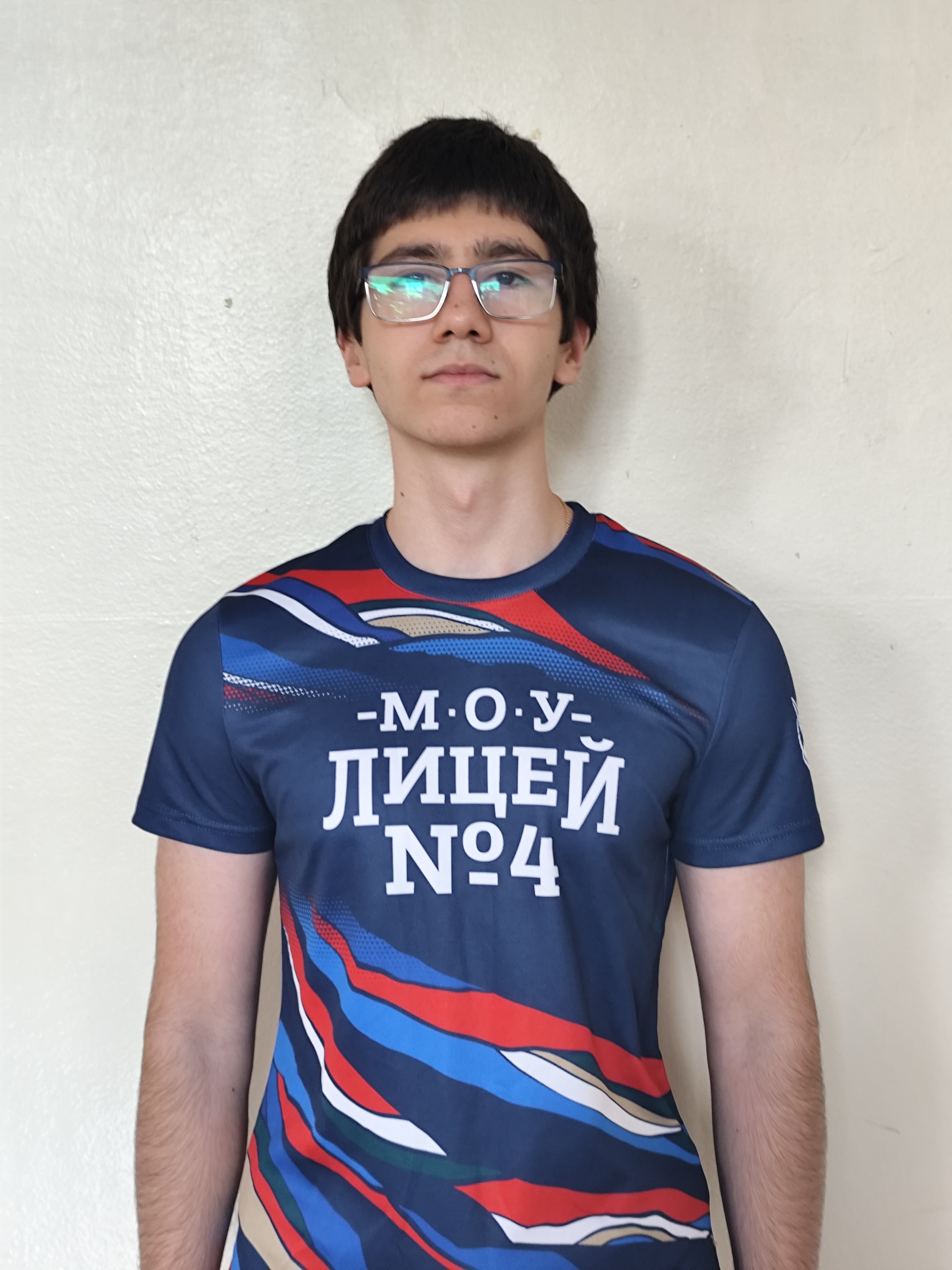 Шошов Руслан Ровшанович 