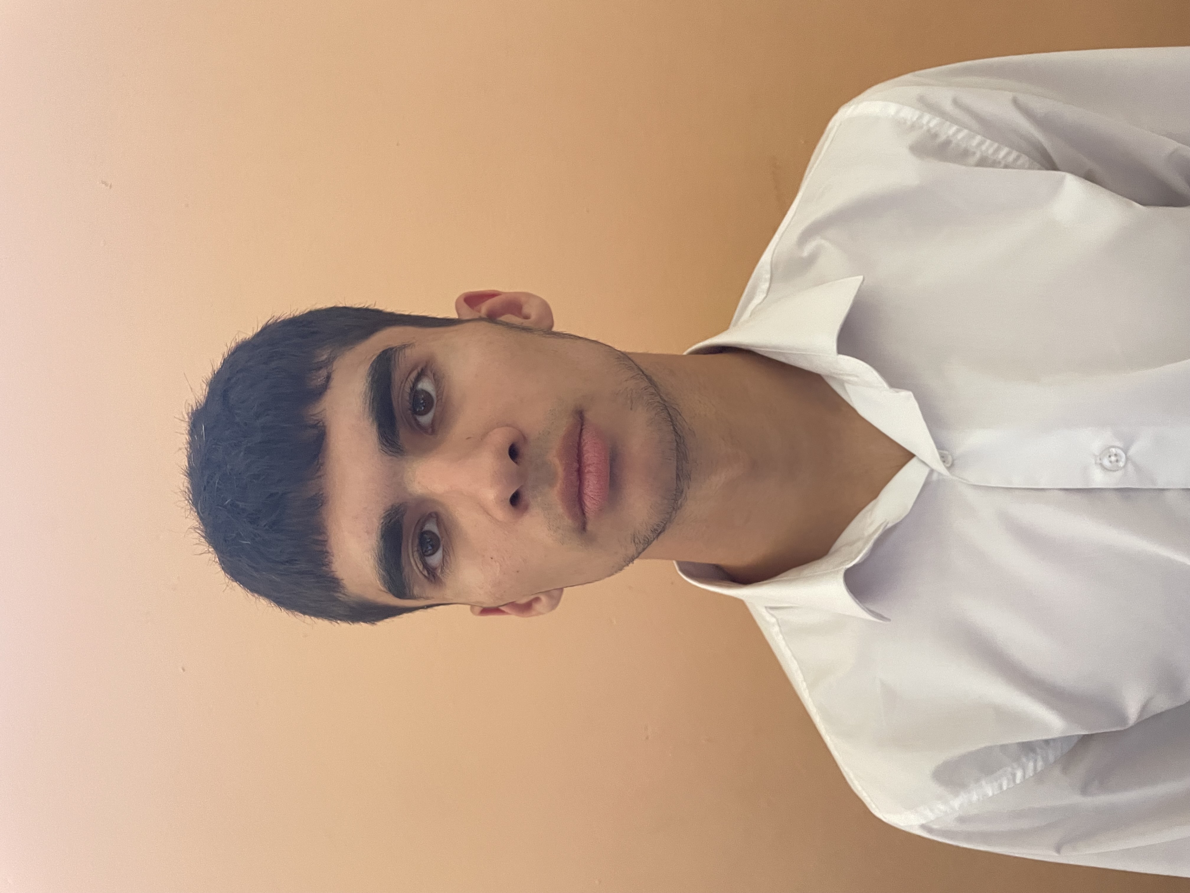 Айвазов Эмиль Русланович