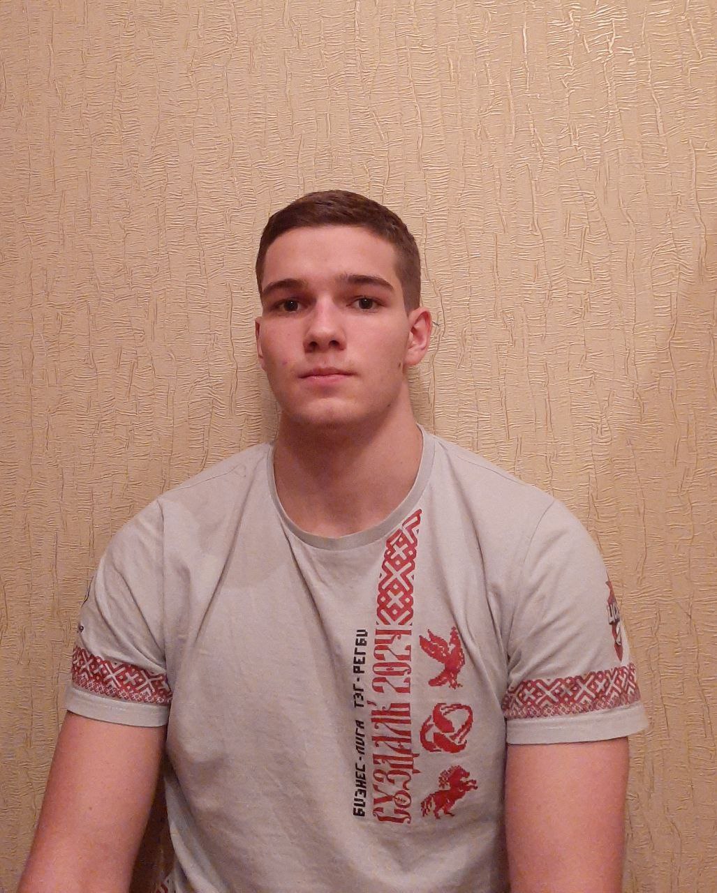 Попков-Мелентьев Артем Алексеевич