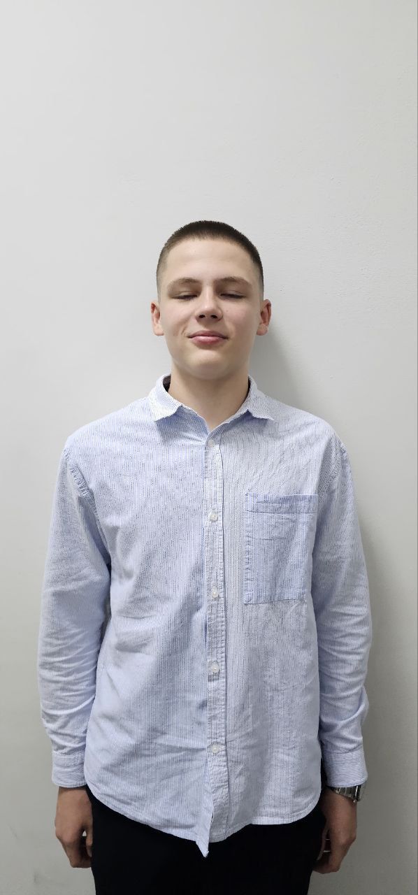 Декальчук Артемий Иванович